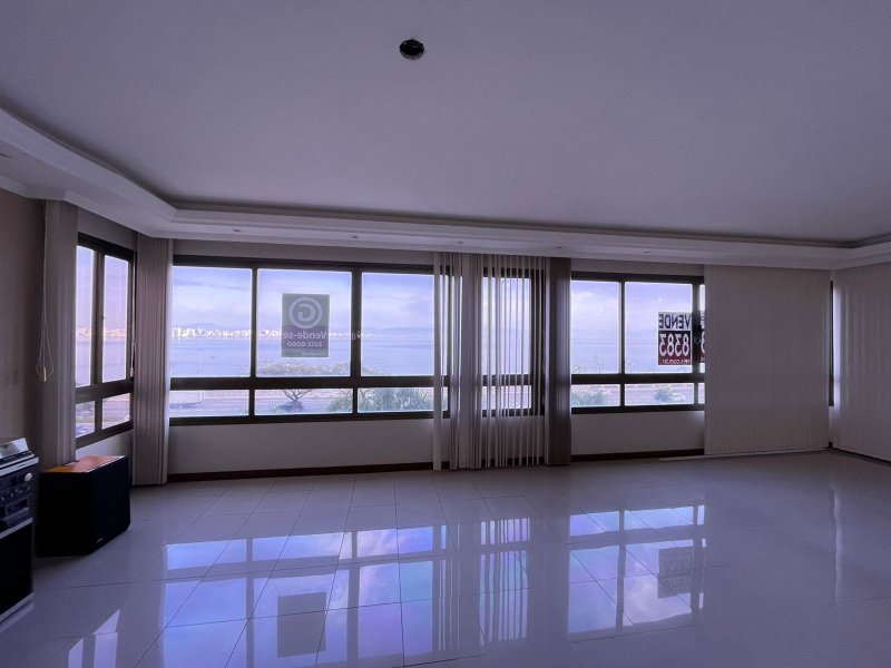 Apartamento - Venda - Centro - Florianpolis - SC